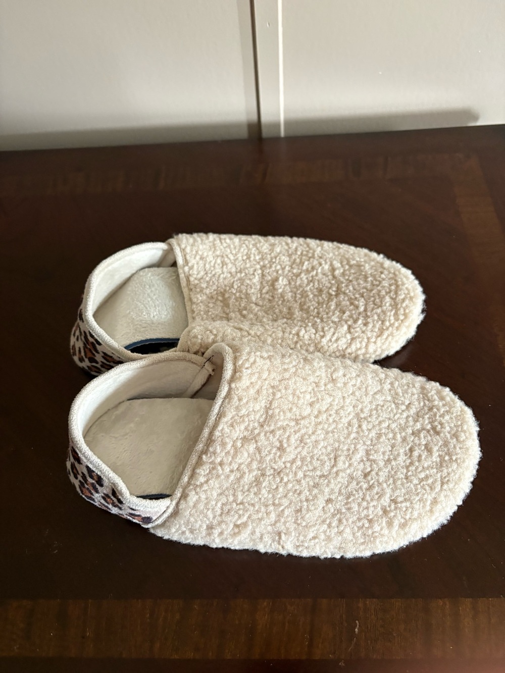 NWOT Leopard and Cream Slippers size 7.5